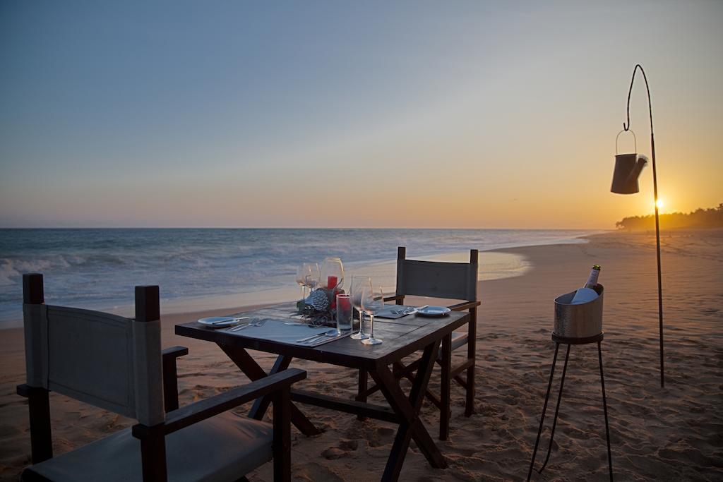 Ranna 212 Beach Resort Kahandamodara Exterior photo