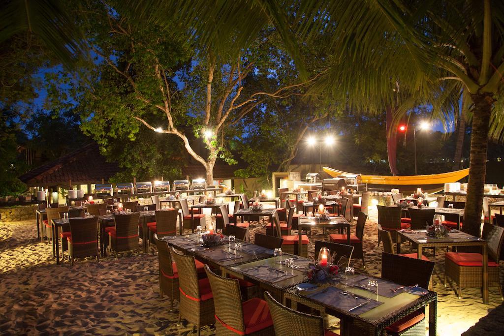 Ranna 212 Beach Resort Kahandamodara Exterior photo